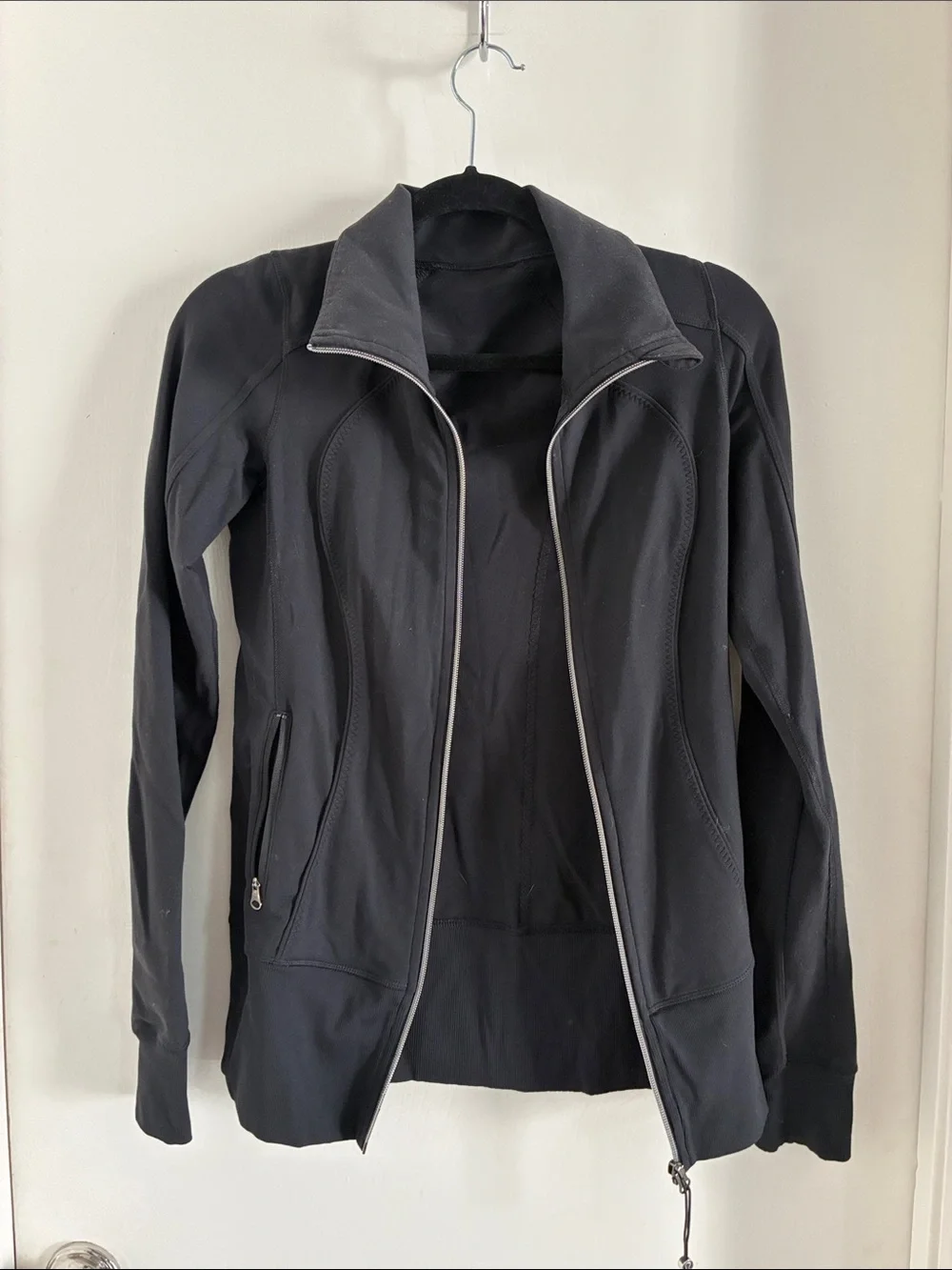 lululemon athletica sleek black